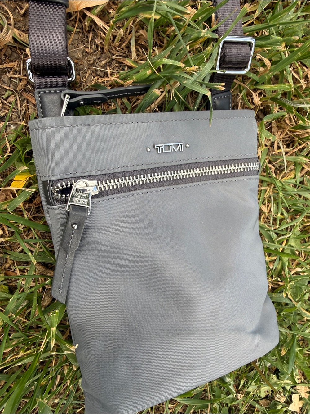 TUMI purse